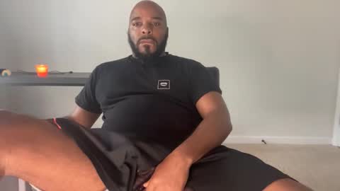 Snapshot of bbcfun44 chatting on October 24, 2025, 8:27 pm Zaddy online show from October 24, 2025, 8:27 pm