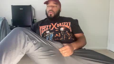 Snapshot of bbcfun44 chatting on December 1, 2025, 8:03 pm Zaddy online show from December 1, 2025, 8:03 pm