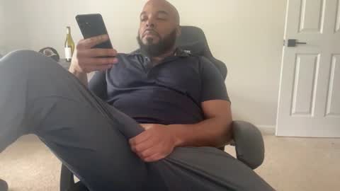Snapshot of bbcfun44 chatting on May 7, 2026, 3:28 pm Zaddy online show from May 7, 2026, 3:28 pm
