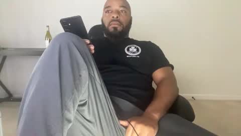 Snapshot of bbcfun44 chatting on May 10, 2026, 12:43 pm Zaddy online show from May 10, 2026, 12:43 pm