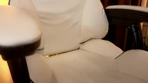 Gabriella online show from December 22, 2025, 10:45 am