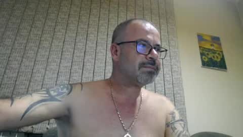 Snapshot of bbold75 chatting on June 10, 2026, 8:19 pm bbold75 online show from June 10, 2026, 8:19 pm