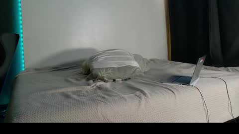 Snapshot of bbrn_88 chatting on May 4, 2026, 10:50 pm unknown online show from May 4, 2026, 10:50 pm