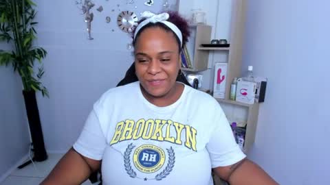 Snapshot of bbw_charlote chatting on August 1, 2026, 12:26 pm Charlote online show from August 1, 2026, 12:26 pm