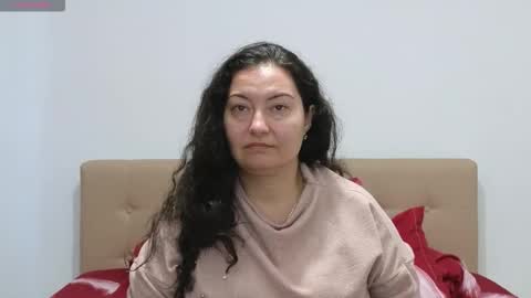 Emma online show from September 23, 2025, 5:43 am