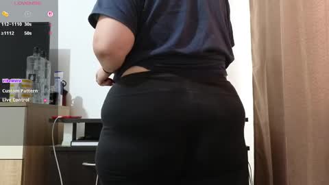 Snapshot of bbw_milf_4u chatting on May 9, 2026, 10:09 am Emma online show from May 9, 2026, 10:09 am