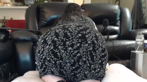 Snapshot of bbwmilfforcamfun chatting on April 15, 2026, 12:45 pm Julie online show from April 15, 2026, 12:45 pm