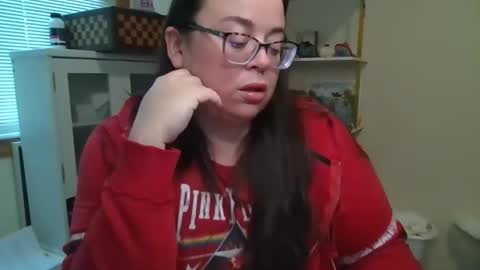 Snapshot of bbwsophiecooks chatting on May 12, 2026, 12:35 pm Sophie BBW online show from May 12, 2026, 12:35 pm