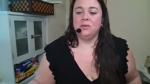 Snapshot of bbwsophiecooks chatting on May 21, 2026, 2:24 pm Sophie BBW online show from May 21, 2026, 2:24 pm