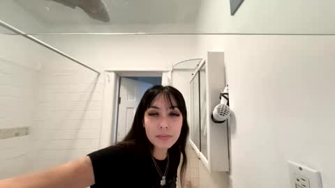 bby_julesss online show from March 20, 2026, 12:43 pm