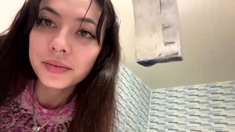 Snapshot of bby_julesss chatting on May 27, 2026, 9:56 pm bby_julesss online show from May 27, 2026, 9:56 pm