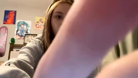 bbychrisdaboss online show from October 20, 2025, 2:34 am