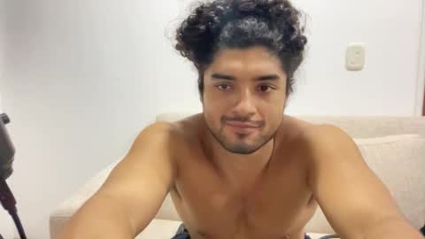 bdever7 online show from November 12, 2025, 2:01 am