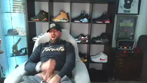 bdicktattoos online show from September 12, 2025, 3:12 pm