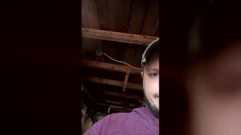 Snapshot of bdn9222 chatting on May 18, 2026, 10:04 pm bdn9222 online show from May 18, 2026, 10:04 pm