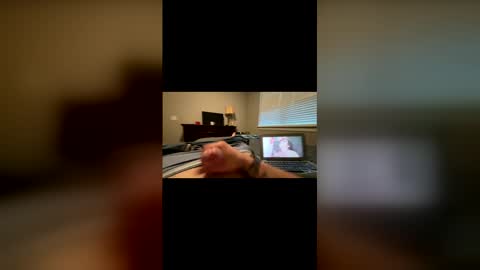Snapshot of bdv1991 chatting on May 10, 2026, 12:05 am bdv1991 online show from May 10, 2026, 12:05 am