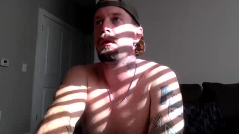 Snapshot of bdv1991 chatting on May 18, 2026, 9:53 pm bdv1991 online show from May 18, 2026, 9:53 pm