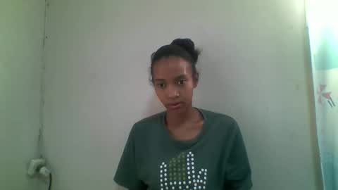 Snapshot of be408 chatting on May 13, 2026, 6:33 am be408 online show from May 13, 2026, 6:33 am