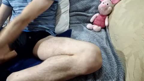 Snapshot of be4your_desire chatting on November 3, 2025, 3:46 pm mikiforfun online show from November 3, 2025, 3:46 pm