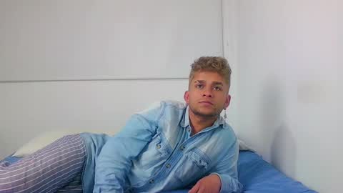 Snapshot of be_sinners chatting on December 27, 2024, 1:32 am Sara Juan online show from December 27, 2024, 1:32 am