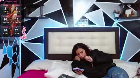 Snapshot of be_sinners chatting on March 7, 2025, 2:46 am Sara Juan online show from March 7, 2025, 2:46 am