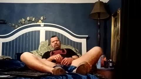 beaatoffbob online show from November 30, 2025, 5:17 pm