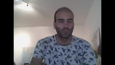 Snapshot of bear14250949 chatting on September 27, 2025, 9:36 am bear14250949 online show from September 27, 2025, 9:36 am