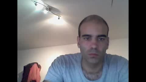 Snapshot of bear14250949 chatting on November 3, 2025, 9:10 am bear14250949 online show from November 3, 2025, 9:10 am