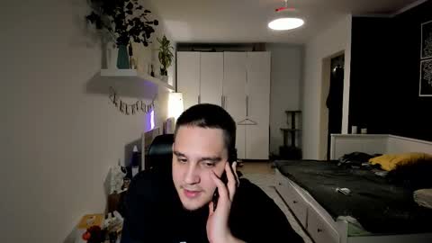 Snapshot of bear_beer130 chatting on November 14, 2025, 1:26 am bear_beer130 online show from November 14, 2025, 1:26 am