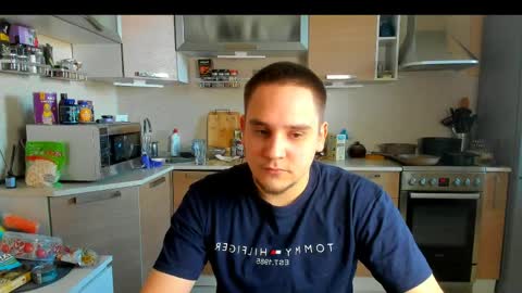 Snapshot of bear_beer130 chatting on April 8, 2026, 3:01 pm bear_beer130 online show from April 8, 2026, 3:01 pm