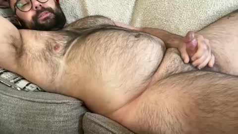 bear_country online show from December 27, 2024, 5:59 pm