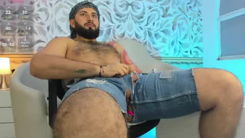 bear_mao_ online show from April 23, 2026, 12:29 pm