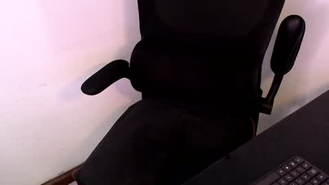 Beard Guy online show from June 23, 2026, 6:06 pm