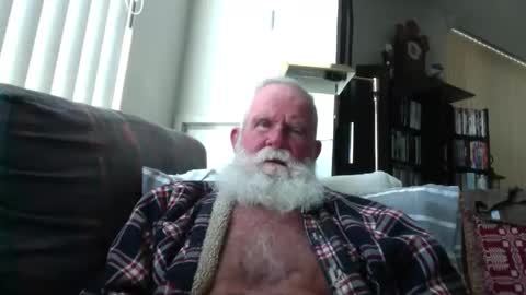 beardbushy online show from May 20, 2026, 2:56 pm