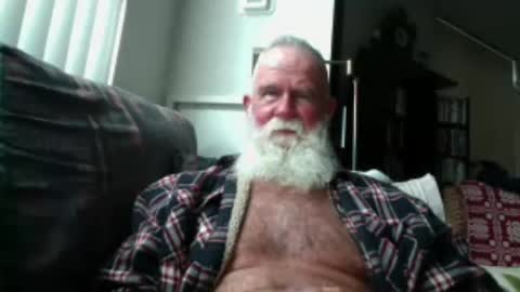 beardbushy online show from June 14, 2026, 5:15 pm