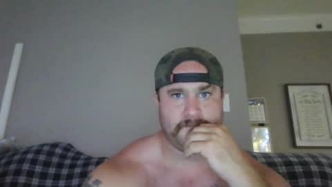 Snapshot of bearded4urpleasure chatting on July 7, 2026, 10:36 pm bearded4urpleasure online show from July 7, 2026, 10:36 pm