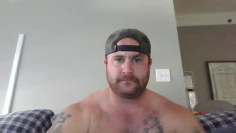 Snapshot of bearded4urpleasure chatting on July 20, 2026, 10:34 pm bearded4urpleasure online show from July 20, 2026, 10:34 pm