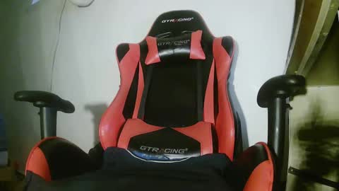 bearded_fellow online show from February 22, 2026, 9:57 pm