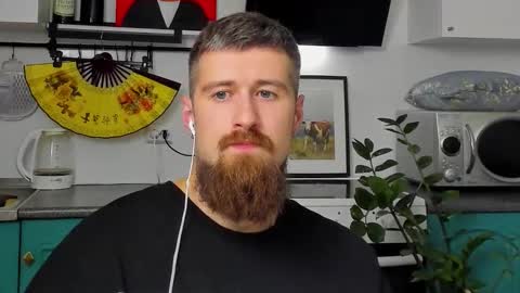 Zeus online show from September 14, 2025, 8:41 pm