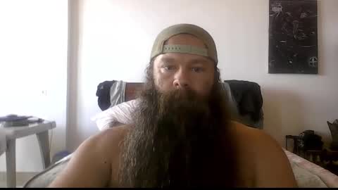 Snapshot of beardeddonkey88 chatting on February 3, 2026, 4:23 pm beardeddonkey88 online show from February 3, 2026, 4:23 pm
