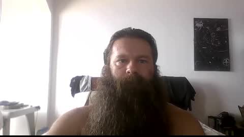 Snapshot of beardeddonkey88 chatting on February 5, 2026, 6:01 pm beardeddonkey88 online show from February 5, 2026, 6:01 pm