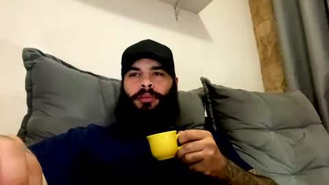 Snapshot of beardmax chatting on July 22, 2026, 7:55 am Min online show from July 22, 2026, 7:55 am
