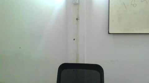 bearjawa online show from July 27, 2026, 7:37 am