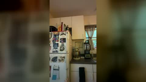 bearmeat4you online show from August 8, 2026, 2:47 am