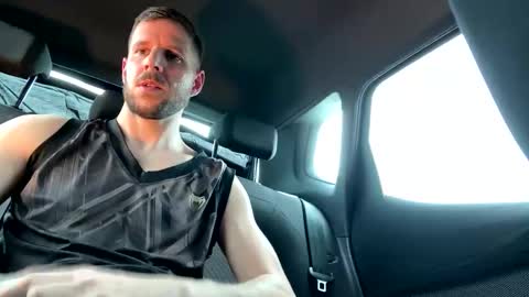 Snapshot of beastcumcam chatting on March 7, 2026, 2:14 pm beastcumcam online show from March 7, 2026, 2:14 pm