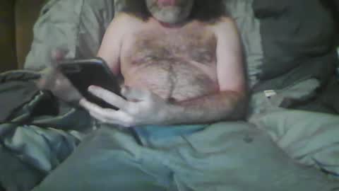 Snapshot of beastiejam2000 chatting on December 25, 2024, 8:18 am beastiejam2000 online show from December 25, 2024, 8:18 am