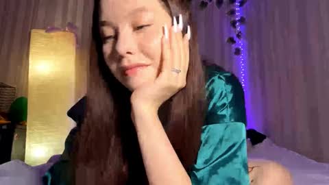 Bella online show from February 21, 2026, 12:06 pm