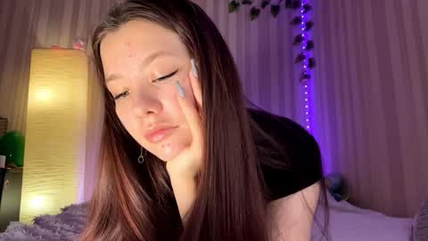 Bella online show from March 12, 2026, 12:00 pm