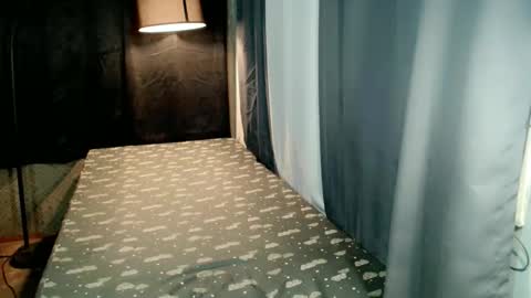 Snapshot of beatrice_luna chatting on May 5, 2026, 5:54 pm beatrice_luna online show from May 5, 2026, 5:54 pm