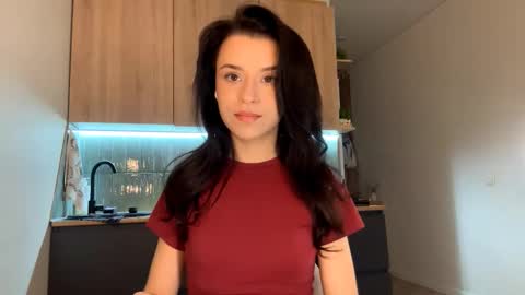 Snapshot of beatriceesmond chatting on November 13, 2025, 7:18 am Katie online show from November 13, 2025, 7:18 am